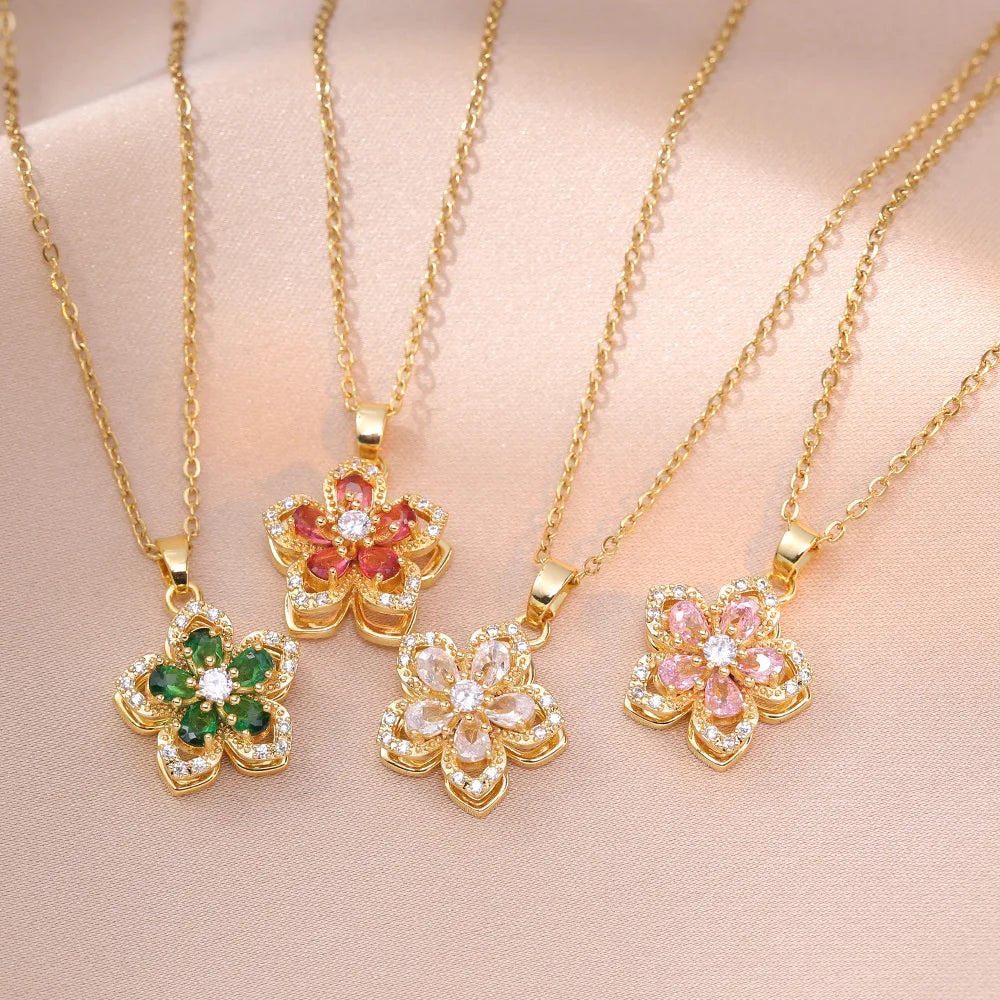 Lumière Floral Necklace